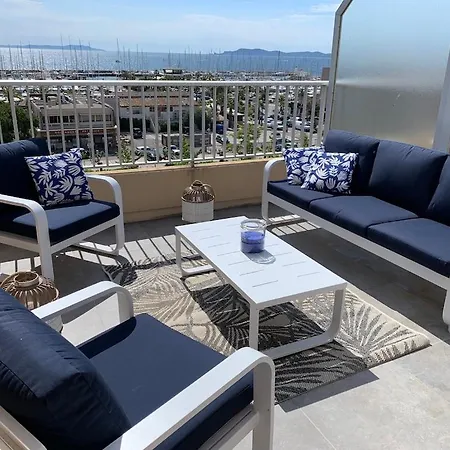 Lägenhet L'effet Mer, Duplex Sur Le Port Avec Ses 2 Terrasses Vue Hyères