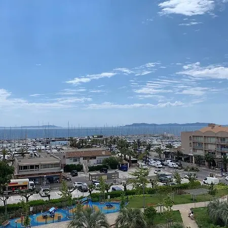 L'effet Mer, Duplex Sur Le Port Avec Ses 2 Terrasses Vue * 耶尔